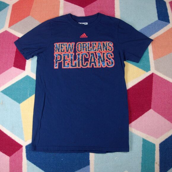Adidas The Go To Tee New‎ Orleans Pelicans Shirt Crewneck Blue Size Small - Picture 1 of 3
